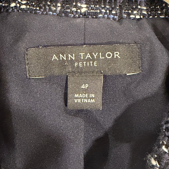 Ann Taylor navy blue and white tweed blazer and matching skirt suit - Picture 4 of 7